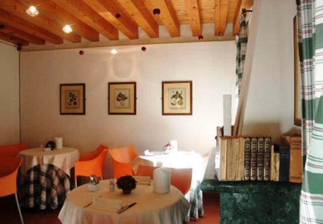Hotel Dolcemela à Ferrare Extérieur photo