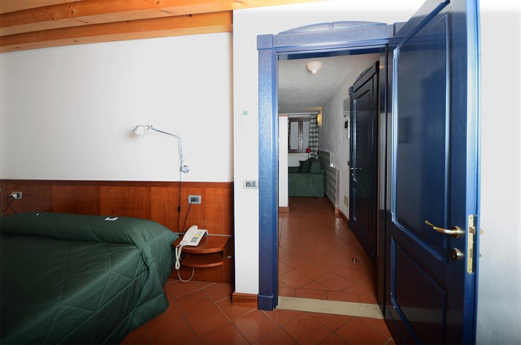 Hotel Dolcemela à Ferrare Chambre photo