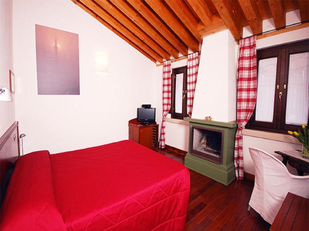 Hotel Dolcemela à Ferrare Chambre photo